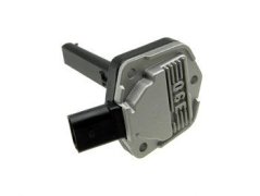 NTY Čidlo oleje Audi A3/A4/A6/A8/Q7/TT Porsche Cayenne VW Golf V/jetta Iii/passat/touareg/pro č. OE 06E907660